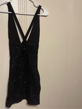 White Fox Boutique Black Dress Label Detail